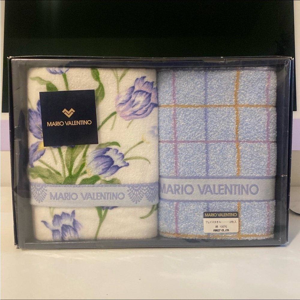 NEW MARIO VALENTINO 2Pcs Towel Set Japan Exclusive